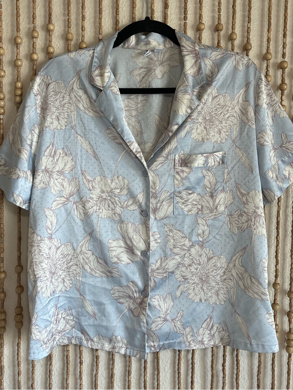 Nordstroms Blue Floral Silky V Neck Short Sleeve  Button Coquette Pajama Top